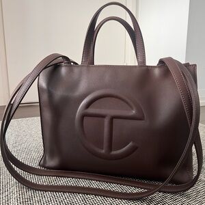 Telfar Medium Shopping Bag – Chocolate Brown